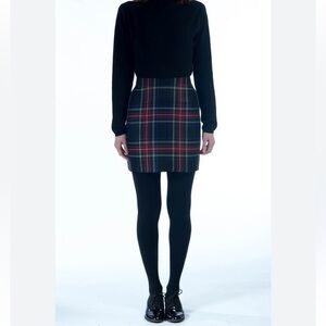 Topshop Black Preppy Plaid Highrise Pull On Mini Skirt Size 6
